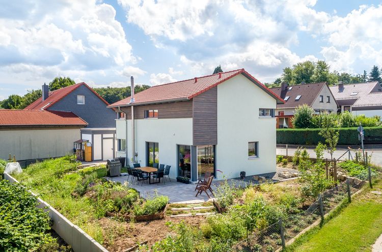 Bild 3 für KfW55-Effizienzhaus KUBUS mit Carport 