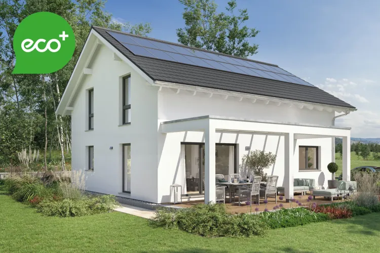 Modernes Einfamilienhaus mit Satteldach und Terrasse mit modernem Energiekonzept