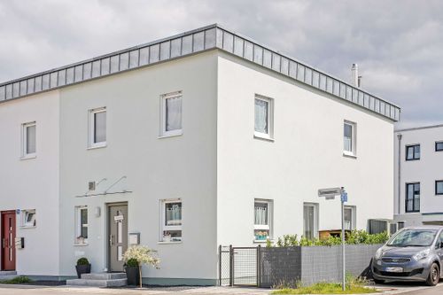 Doppelhaus - Reihenendhaus mit Flachdach  - Slideshow-Bild 2